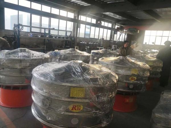 8臺1200—2S超聲波旋振篩整裝待發河北！